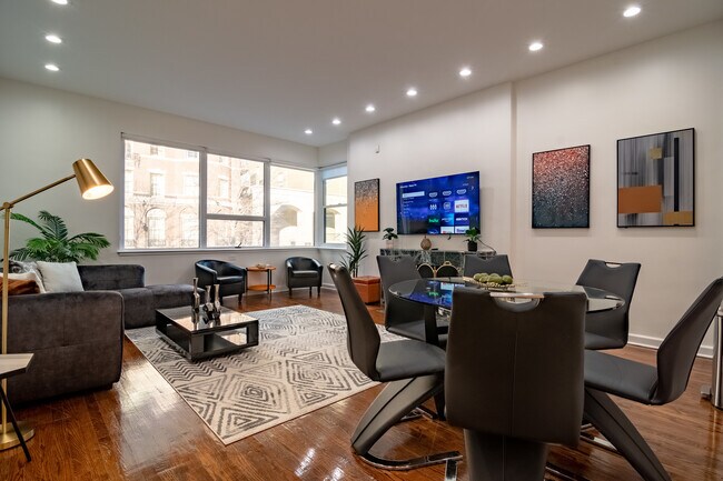 117 E Bellevue Pl in Chicago, IL - Building Photo - Building Photo