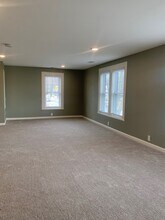 1220 Fulton St W, Unit 2 in Grand Rapids, MI - Building Photo - Building Photo