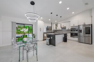 13526 Jonquil Pl in Wellington, FL - Building Photo - Building Photo