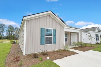 45 Arrowhead Wy in Port Wentworth, GA - Building Photo - Building Photo