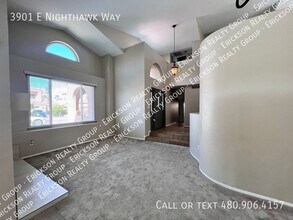 3901 E Nighthawk Wy in Phoenix, AZ - Building Photo - Building Photo