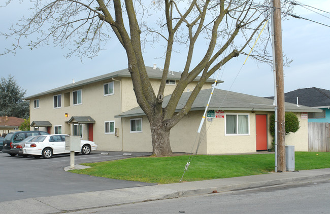 8051-8055 Forest St in Gilroy, CA - Building Photo - Building Photo