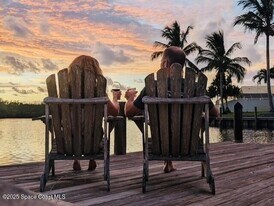 692 Jackson Ct in Satellite Beach, FL - Building Photo
