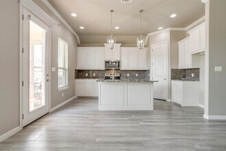 3332 Arrow Creek Dr in Granbury, TX - Foto de edificio - Building Photo