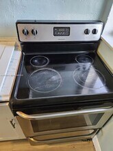 613 NW 27th Ave in Fort Lauderdale, FL - Building Photo - Building Photo