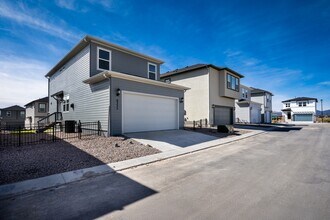 6335 Laud Pt in Colorado Springs, CO - Building Photo - Building Photo