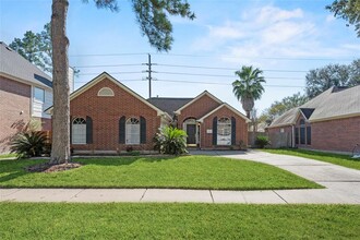 19143 Tobacco Rd in Katy, TX - Building Photo - Building Photo