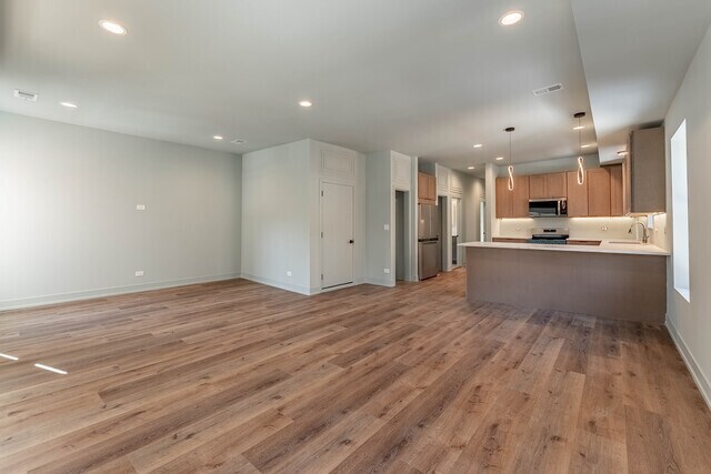 4716 N Winthrop Ave, Unit 3 in Chicago, IL - Building Photo - Building Photo
