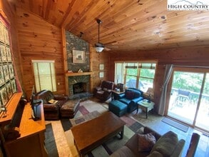 476 Ballou Mills Rd in Grassy Creek, NC - Building Photo - Building Photo