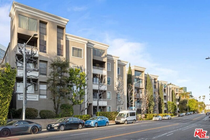 8455 Fountain Ave, Unit 416 in West Hollywood, CA - Foto de edificio