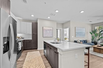 Chartwell Commons at Kedron Square in Spring Hill, TN - Building Photo - Building Photo