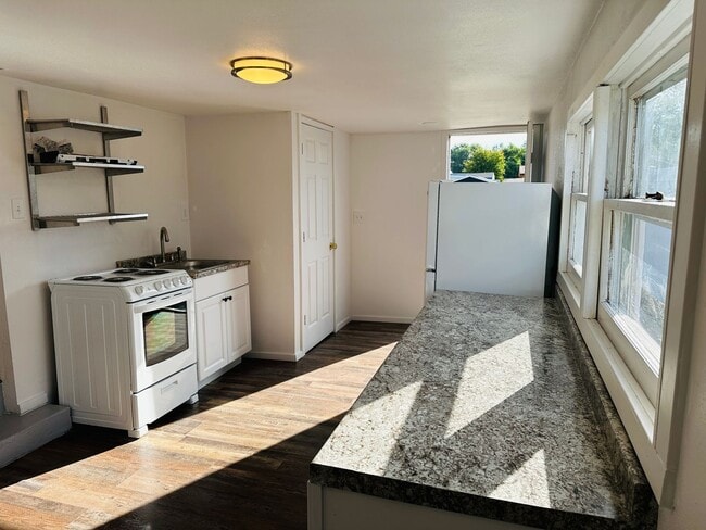 property at 415 16th St W