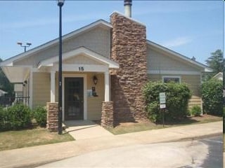 Summer Brooke Apartments in Auburn, AL - Building Photo - Building Photo