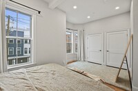 226 Saratoga St, Unit 2 in Boston, MA - Foto de edificio - Building Photo