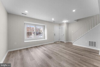 3484 Legere Ct in Woodbridge, VA - Building Photo - Building Photo