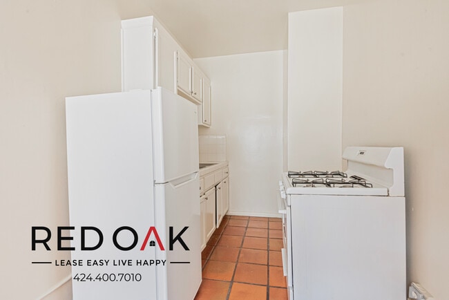 832 S Oxford Ave in Los Angeles, CA - Building Photo - Building Photo