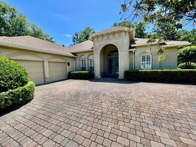 614 Santa Maria Dr in Fernandina Beach, FL - Building Photo - Building Photo