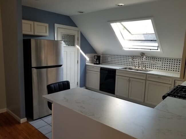 24 Forest St, Unit 24 Forest