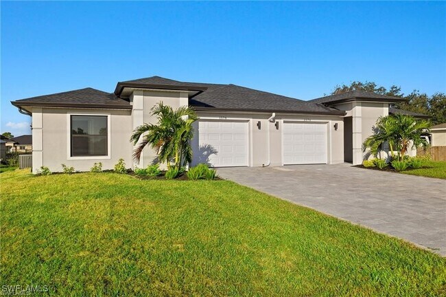 property at 1578 Gretchen Ave S