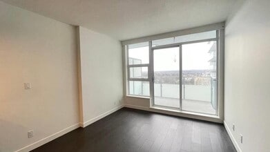 13778-13100 100 Ave in Surrey, BC - Building Photo - Building Photo