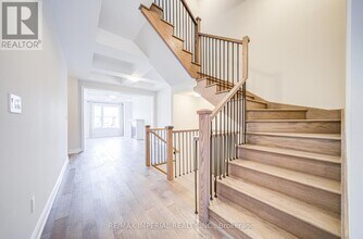 3039 Perkins Way in Oakville, ON - Building Photo - Building Photo