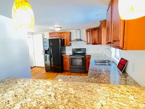 2505 Edgewood Ave in Rotterdam, NY - Building Photo - Building Photo