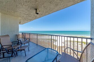 1290 Gulf Blvd, Unit 907 in Clearwater, FL - Building Photo - Building Photo