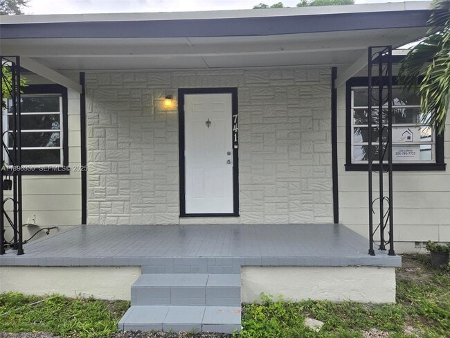 property at 741 E 8th St