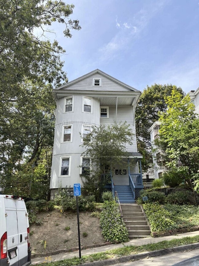 11 Olga Ave in Worcester, MA - Building Photo - Building Photo