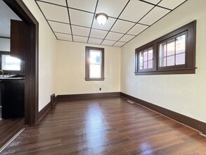 320 E 26th St in Dubuque, IA - Building Photo - Building Photo