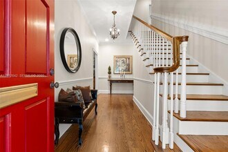 3003 W Villa Rosa Park in Tampa, FL - Building Photo - Building Photo