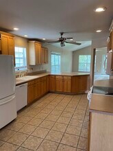 1035 Winter Ln in Tallahassee, FL - Building Photo - Building Photo