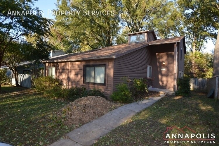 4 Youngs Farm Ct in Annapolis, MD - Building Photo