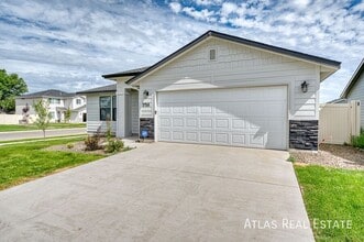 1758 E Eddington St in Nampa, ID - Building Photo - Building Photo