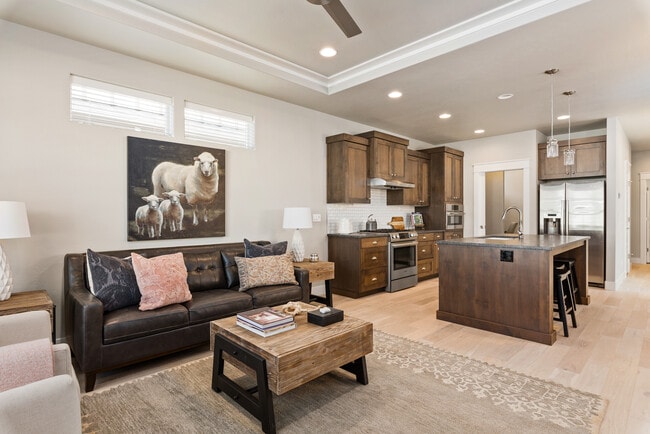 Cadence Cottages at Paramount