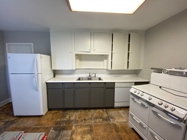 1914 Cullen Ave in Austin, TX - Building Photo - Building Photo