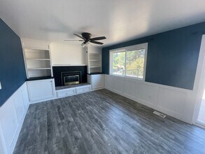 735 Greenoch Loop in Oak Harbor, WA - Building Photo - Building Photo
