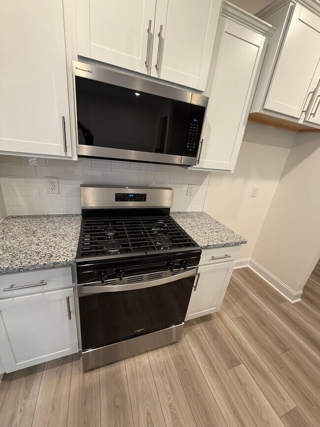 1222 Hammond Dr in Mebane, NC - Building Photo - Building Photo