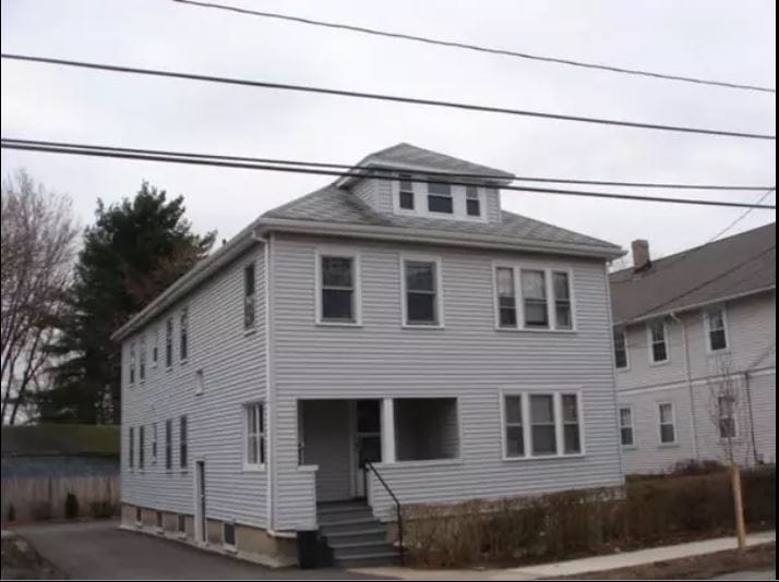33 Amsden St, Unit 1 in Arlington, MA - Building Photo