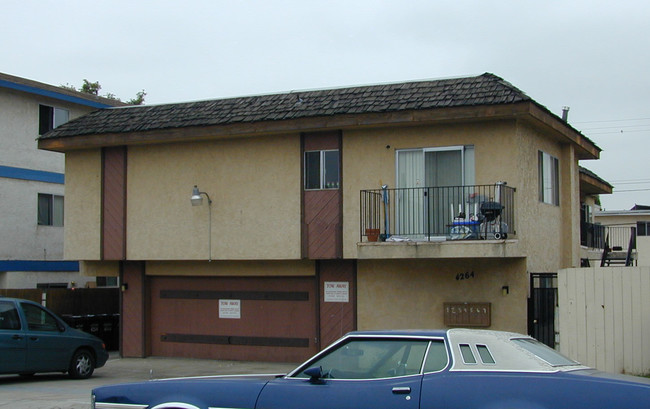 4264 Estrella Ave in San Diego, CA - Building Photo - Building Photo