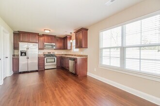 8427 Manor Farm Dr in Murfreesboro, TN - Building Photo - Building Photo