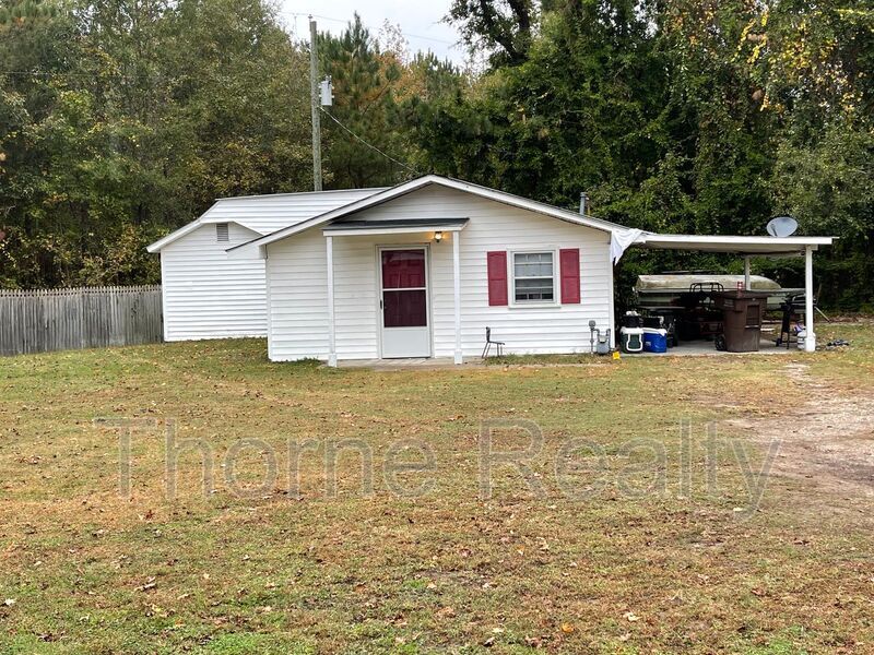 1732 W Wilson St in Tarboro, NC - Foto de edificio