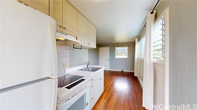 615 Kaulani Way in Kailua, HI - Building Photo - Building Photo