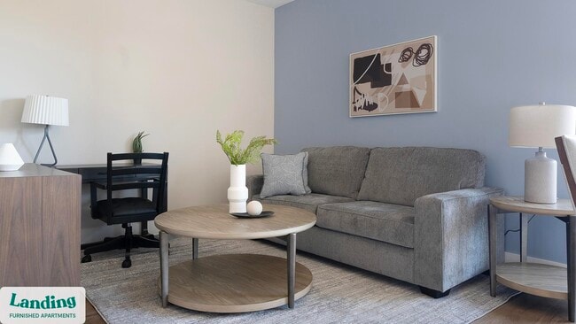 1000 Forestview Dr in Oakwood, GA - Building Photo - Building Photo