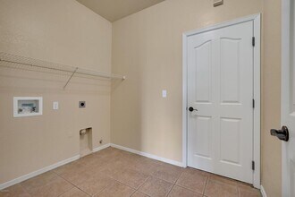 4633 Rimrock Dr in Las Cruces, NM - Building Photo - Building Photo