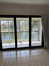 624 Sea Pine Way, Unit E2 in Greenacres, FL - Building Photo - Building Photo