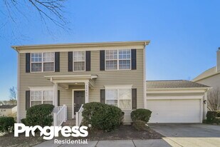 10405 Yellow Rose Ln in Charlotte, NC - Building Photo