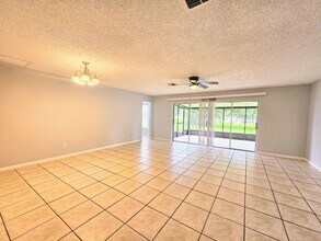 113 Airview Ave in Lehigh Acres, FL - Foto de edificio - Building Photo