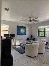 180 SE 36th Ave in Homestead, FL - Building Photo - Building Photo