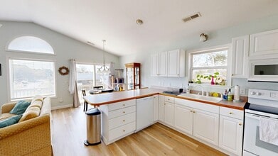 123 Harbour View Dr in Kill Devil Hills, NC - Building Photo - Building Photo